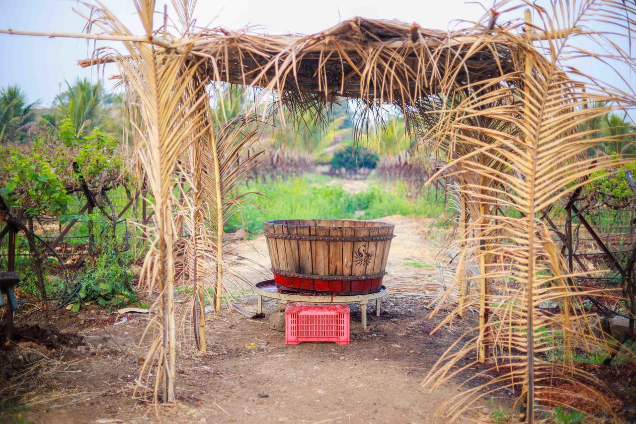 V Resorts Soma Vine Village Mahirāvani Exterior foto